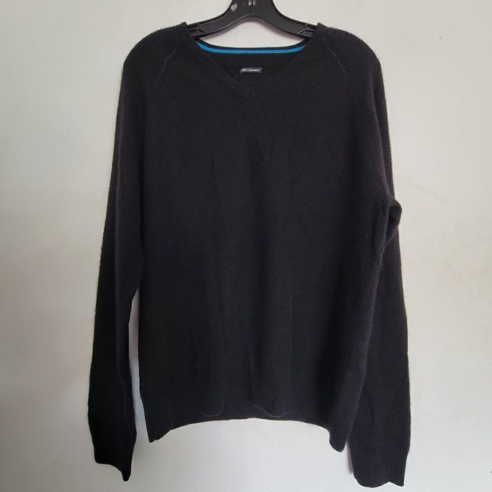 Club Monaco 100% Cashmere Black Fuzzy Round V Neck Long Sleeve Sweater Sz Large
